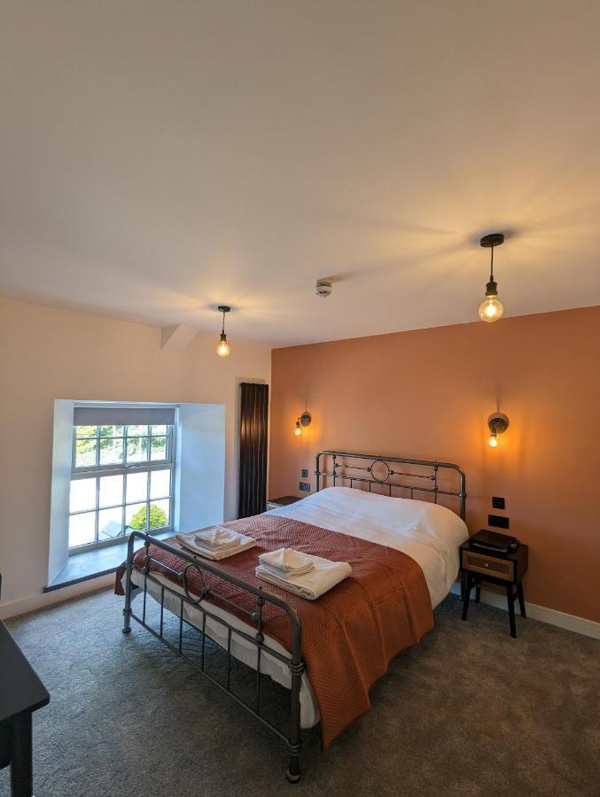 The Wolfe Inn Wolfscastle Haverfordwest Esterno foto