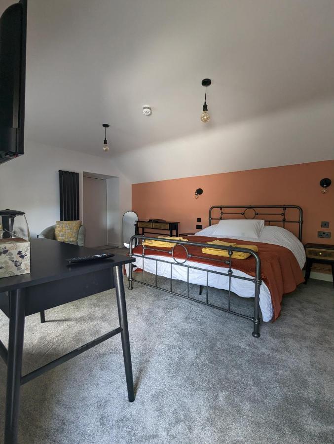 The Wolfe Inn Wolfscastle Haverfordwest Esterno foto